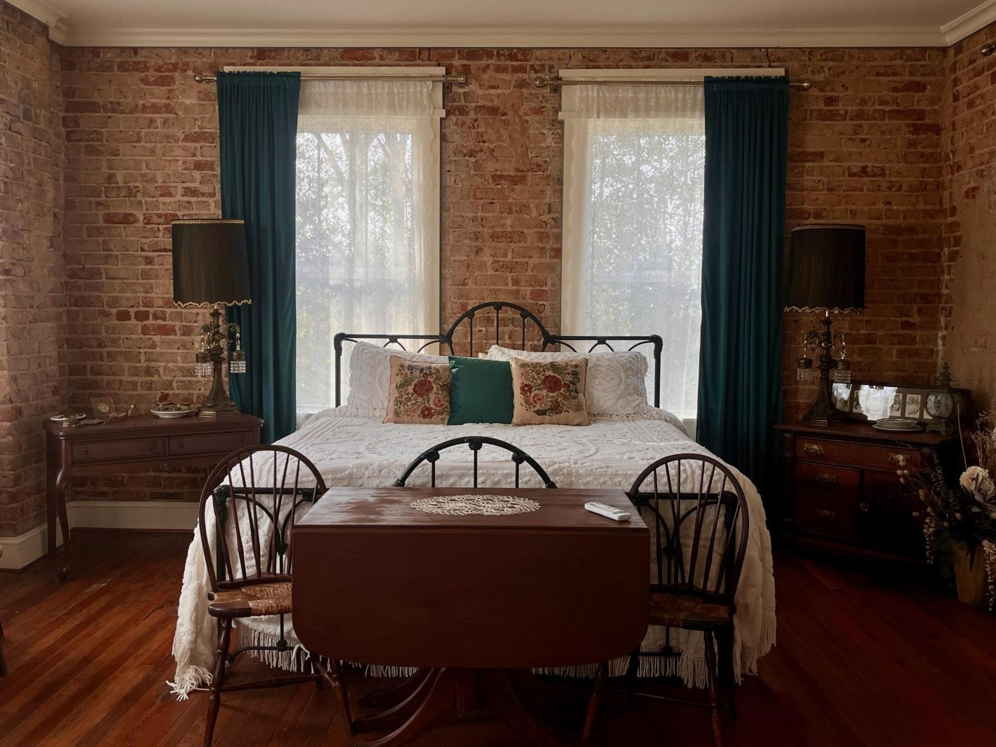 Tanglewood Inn グリーンビル エクステリア 写真